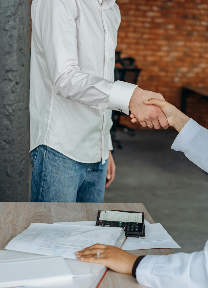 shake hands for successful trust loans