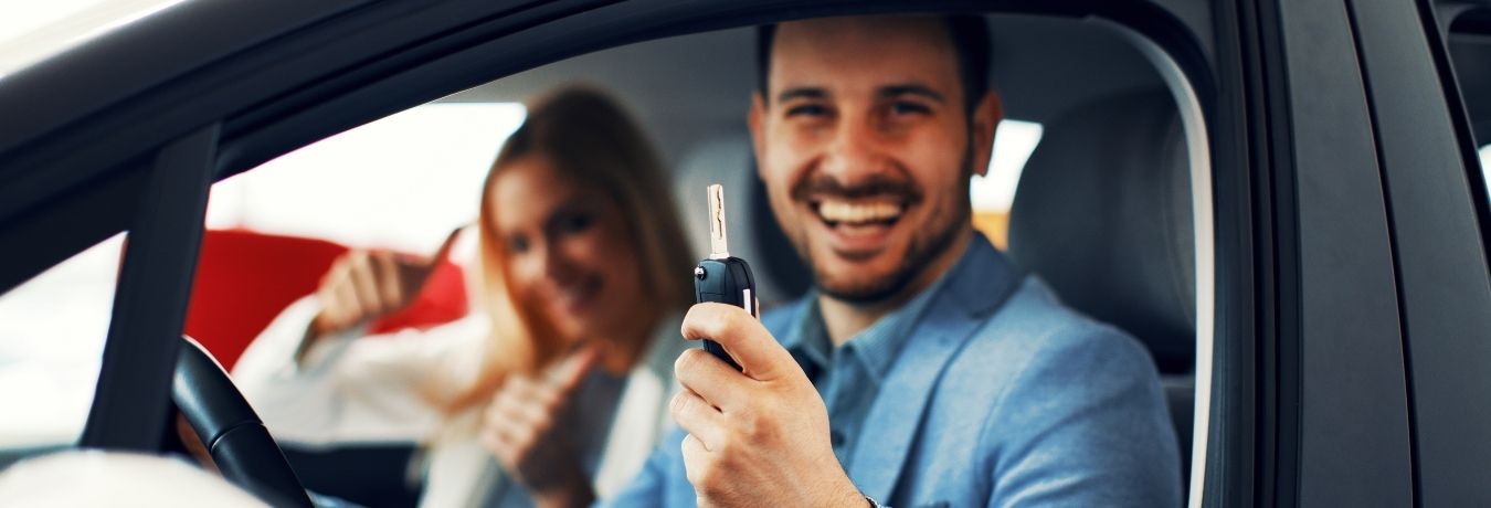 Car Finance Broker Brisbane vs Dealer Finance: Which Wins?