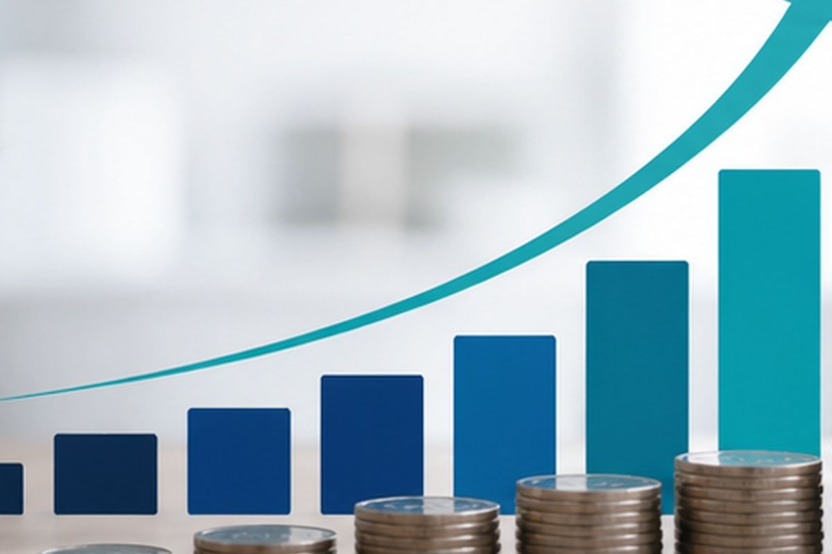 Unsecured Business Loan.jpgpgg - a small business owner reviewing finances